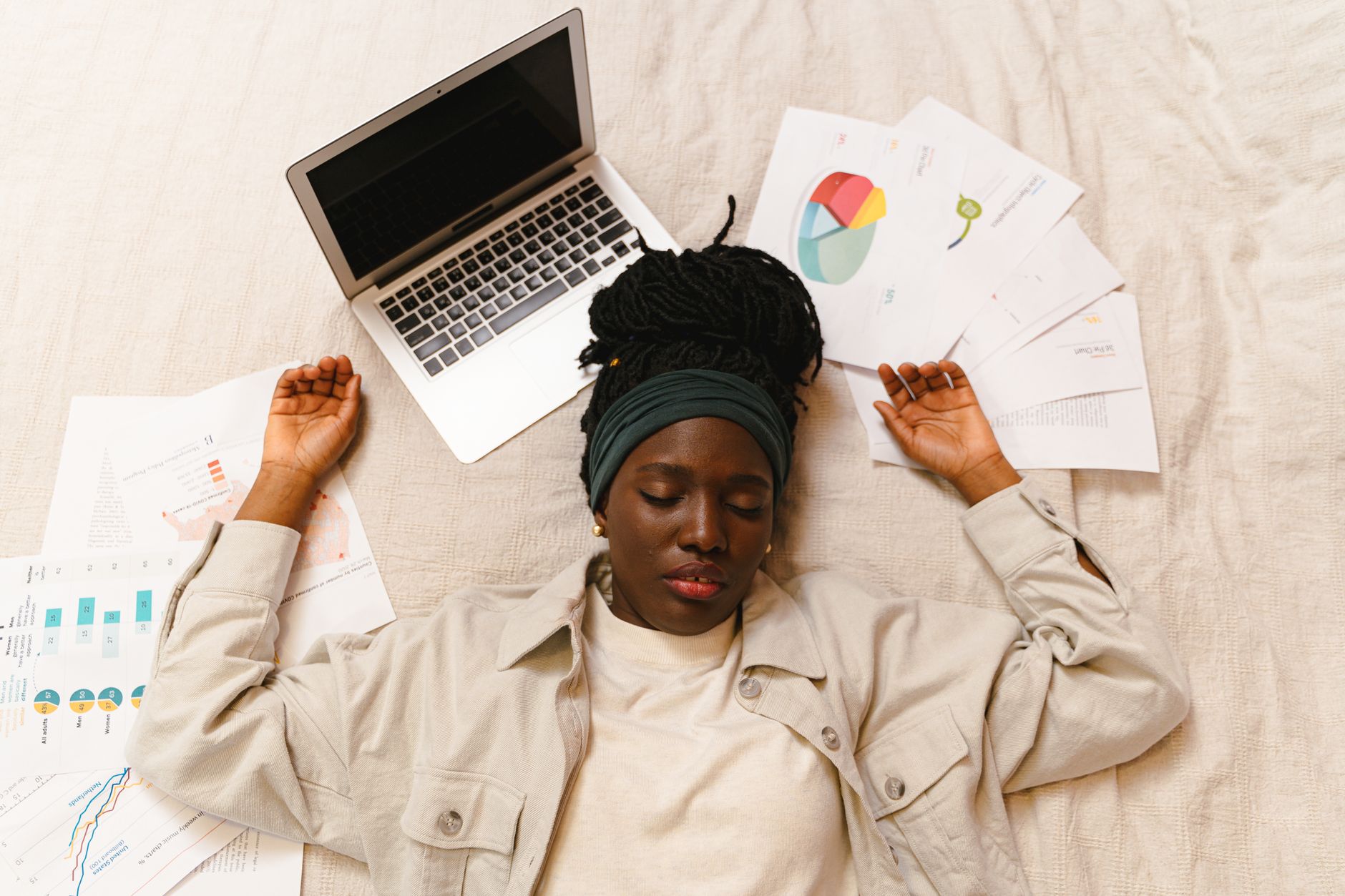 Feed Your Brain Without the Overwhelm: The Best Short Courses for Busy People